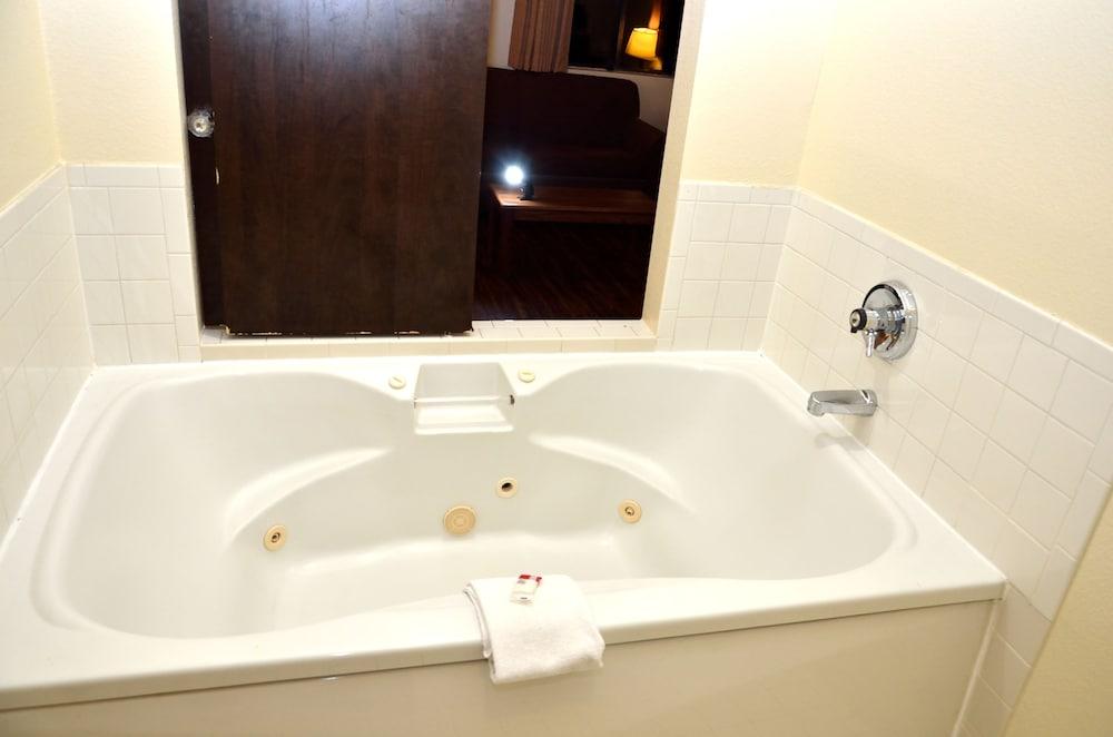 Days Inn By Wyndham Glasgow Esterno foto