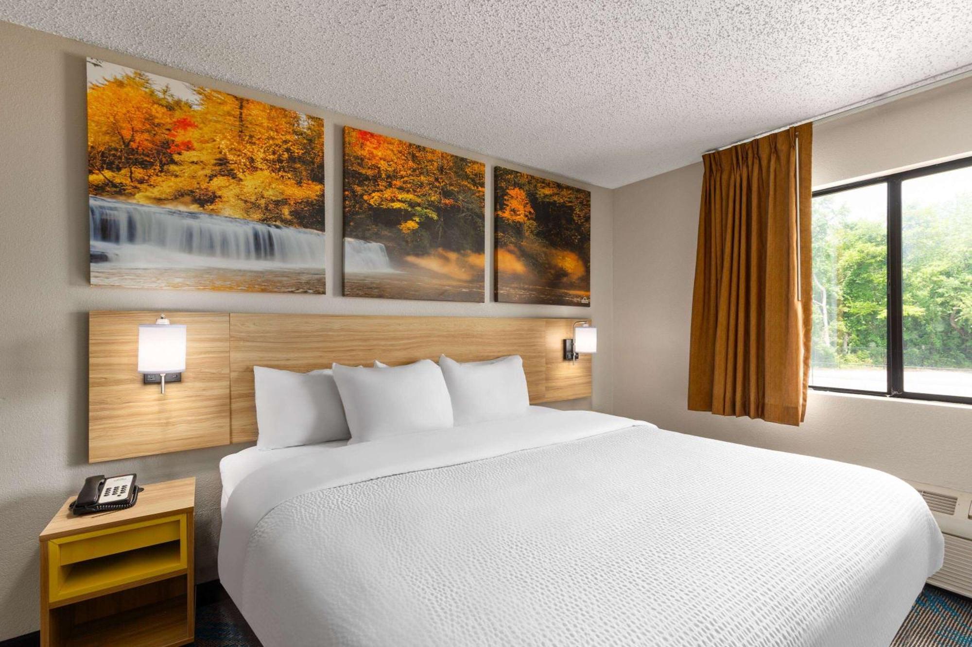 Days Inn By Wyndham Glasgow Esterno foto