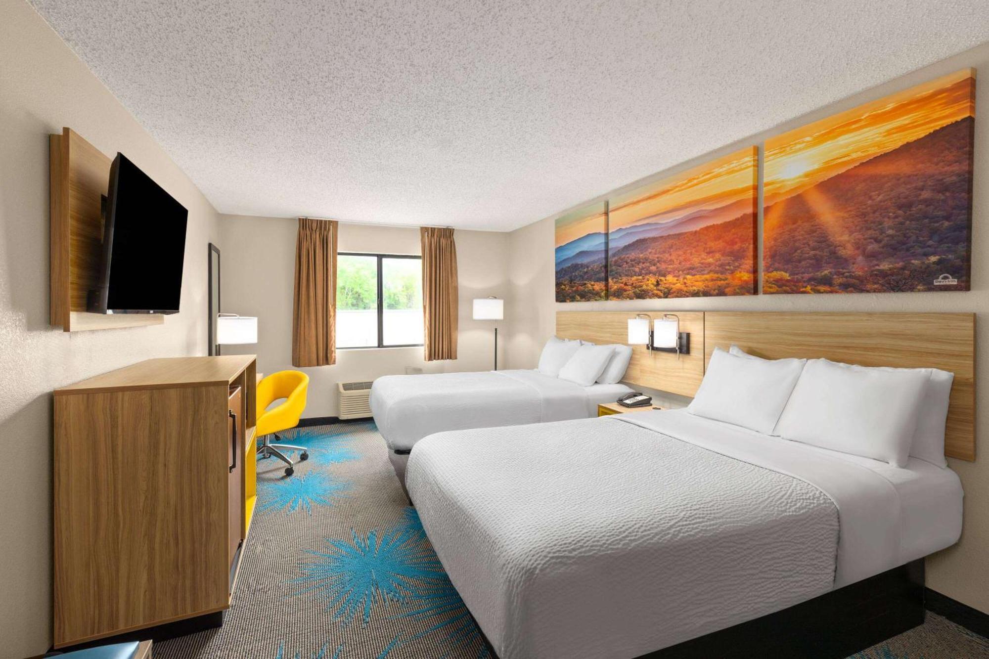 Days Inn By Wyndham Glasgow Esterno foto