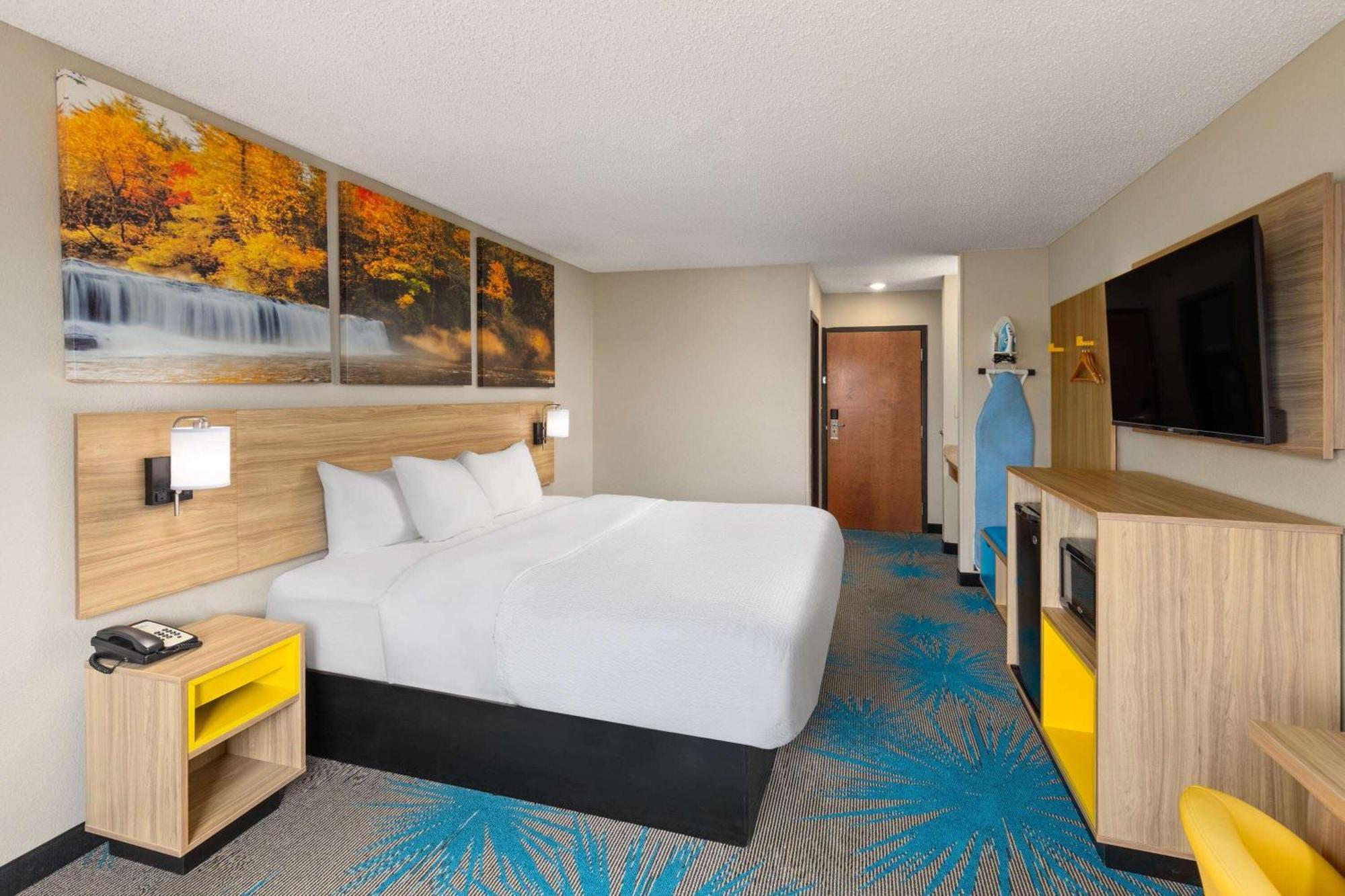 Days Inn By Wyndham Glasgow Esterno foto