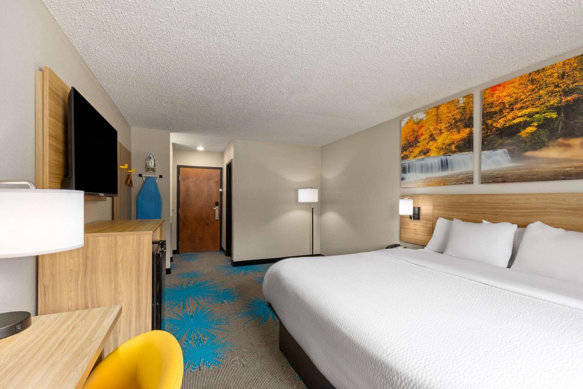 Days Inn By Wyndham Glasgow Esterno foto