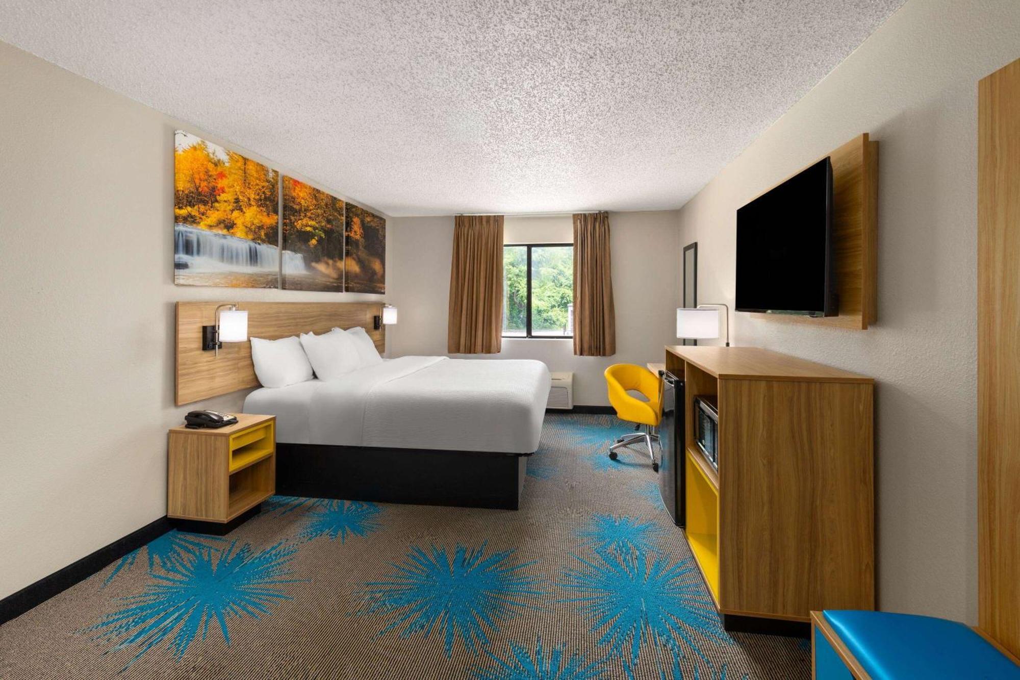 Days Inn By Wyndham Glasgow Esterno foto